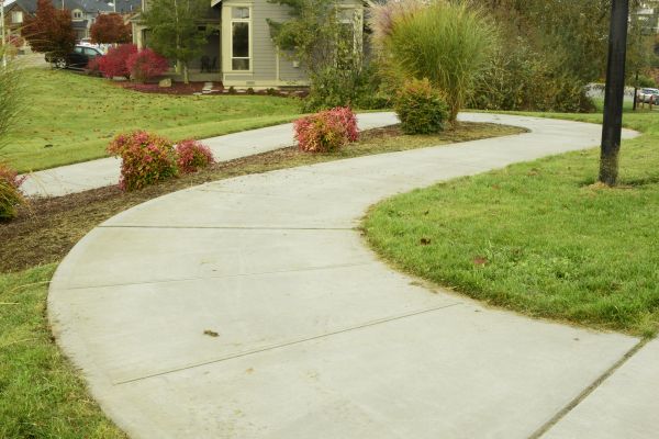 Cost of Concrete Sidewalk Replacement in Auburn