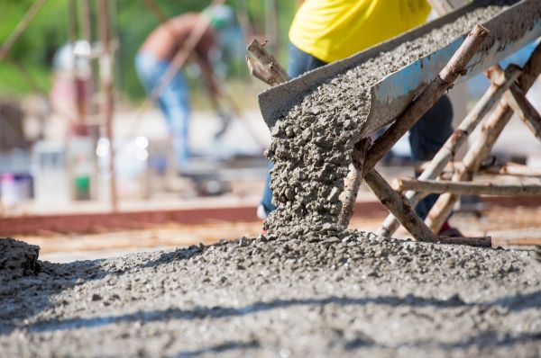 Backyard Concrete Pouring in Auburn