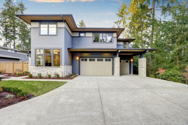 Cracked Driveway Replacement in Auburn