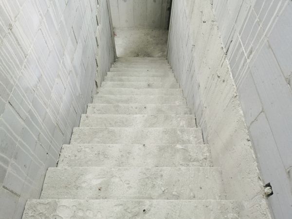 Step Pouring in Auburn